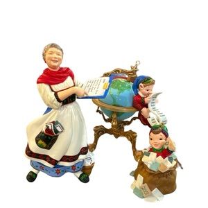 Hallmark, Letters, Globe and Mrs. Claus, 2001 -3 piece Ornament Set